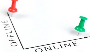Should online marketing go it alone?